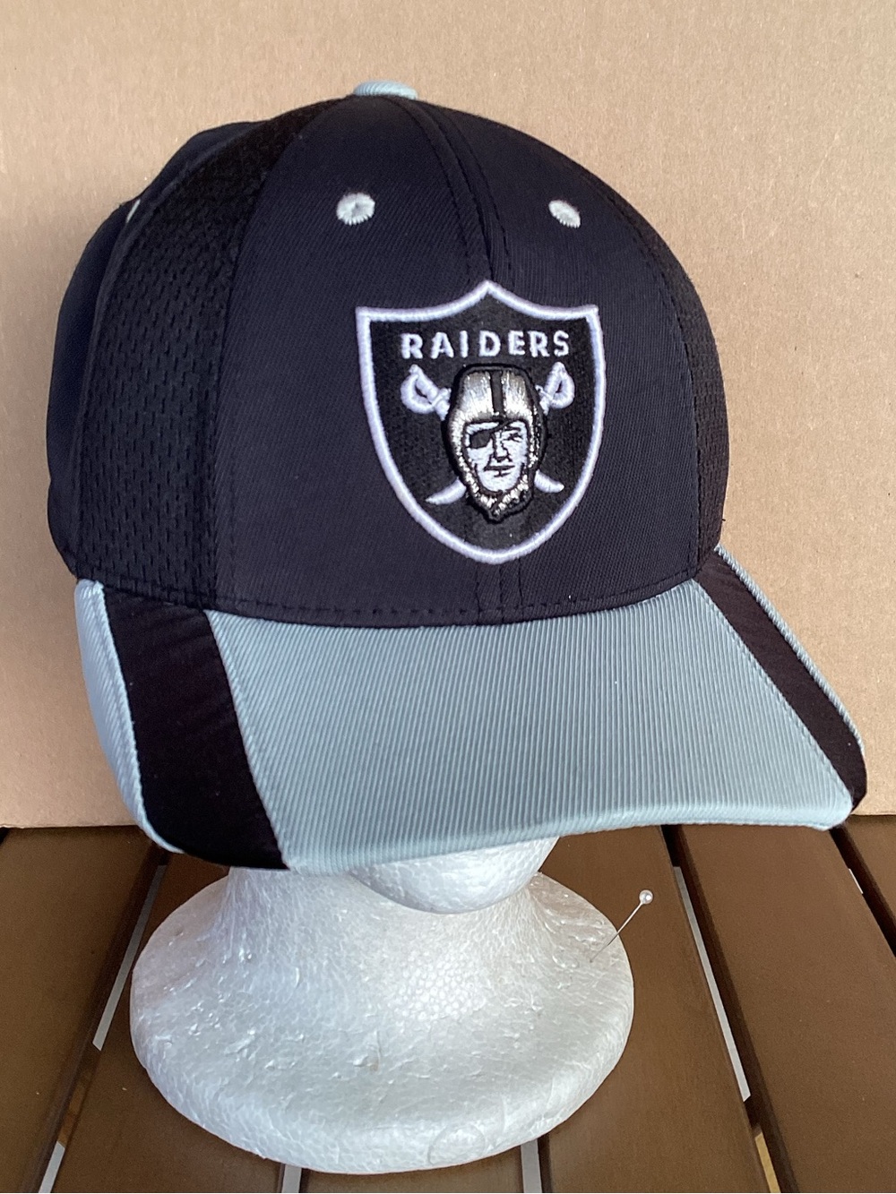Reebok x Oakland raiders Las Vegas Adjustable Hat
